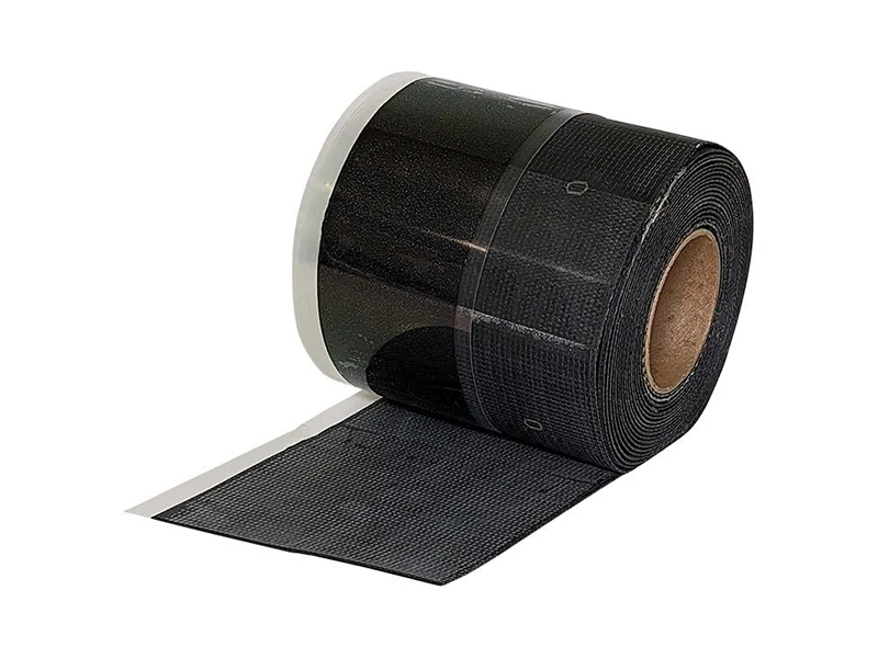 erositett-hajlatrogzito-szalag-xpert-atlas-epdm-vizszigeteles-800x600 erősített hajlatrögzítő azalg EPDM vízszigeteléshez